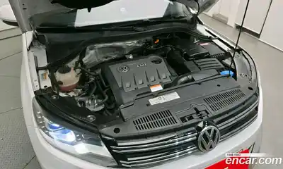 Volkswagen Tiguan 2012 2.0 гидро в Москве № 896161, миниатюра 6