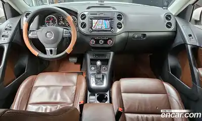 Volkswagen Tiguan 2012 2.0 гидро в Москве № 896161, миниатюра 7