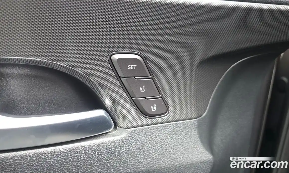 Hyundai Santa Fe 2021 2.5 Автомат в Москве № 927312, фото 17