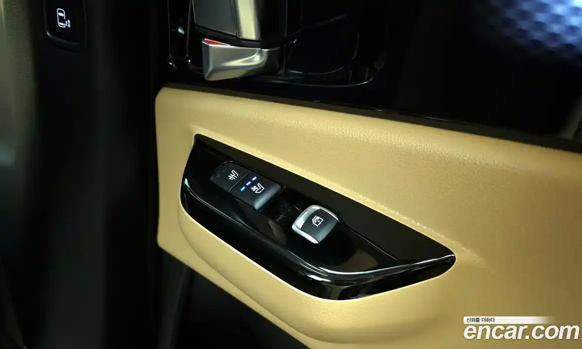 Kia Canival 2022 3.5 Автомат в Москве № 929214, фото 19