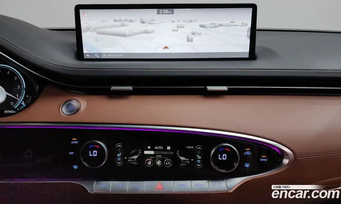 Genesis GV70 2021 2.5 Автомат в Москве № 931169, фото 14