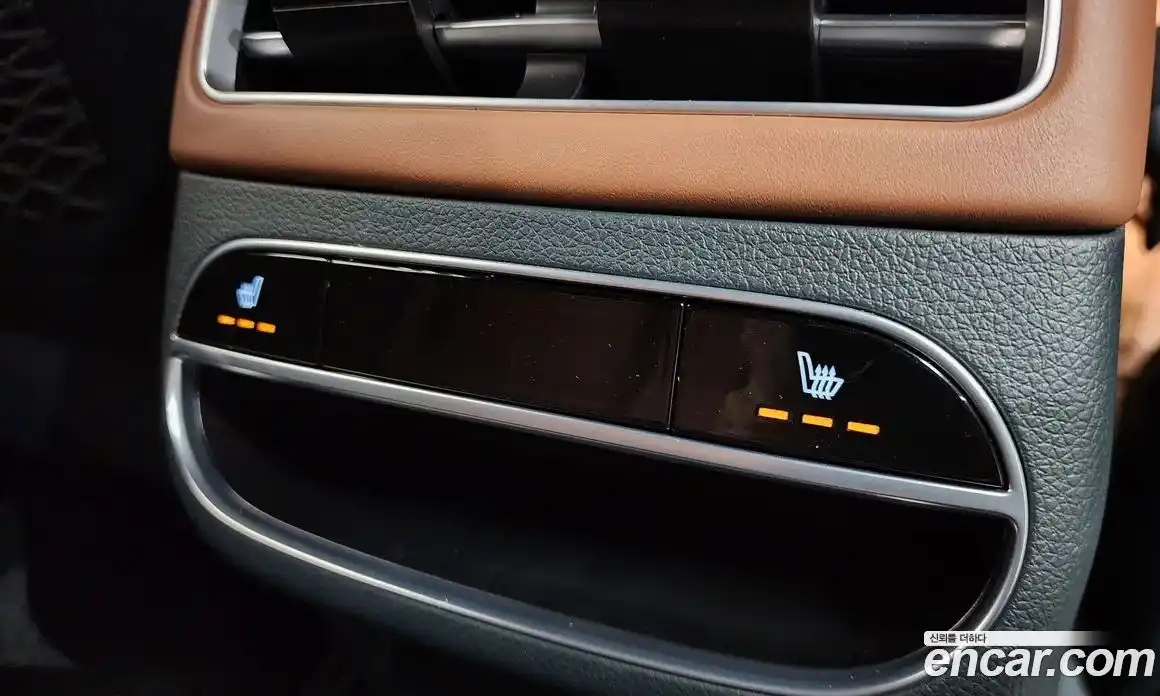 Genesis GV70 2021 2.5 Автомат в Москве № 931169, фото 19