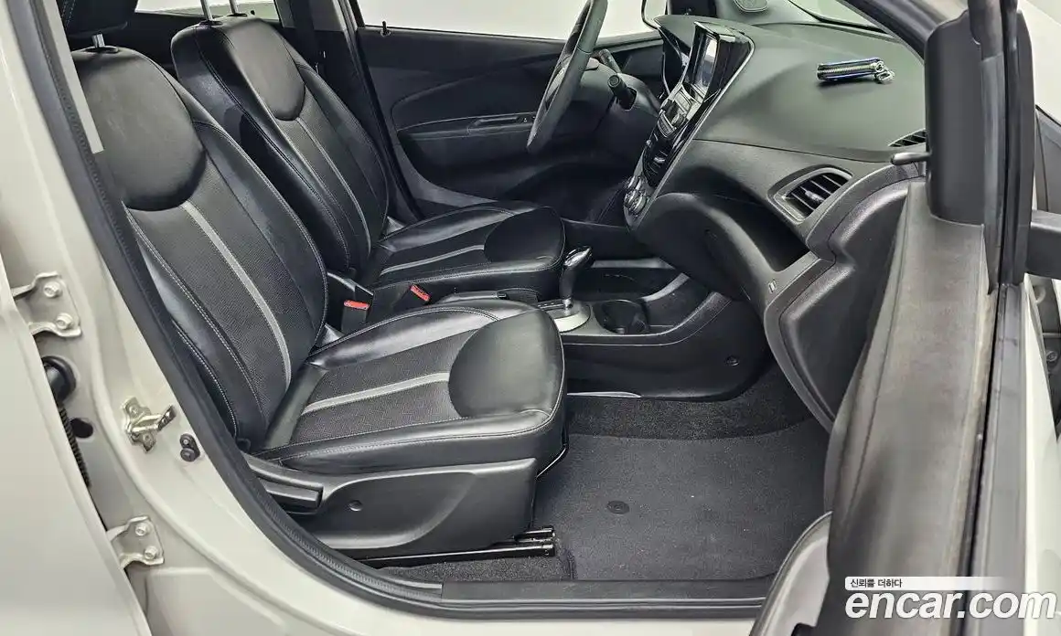 Chevrolet Spark 2020 1.0 Автомат в Москве № 934714, фото 10