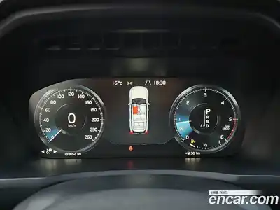 Volvo XC90 2018 2.0 гидро в Москве № 967934, миниатюра 6