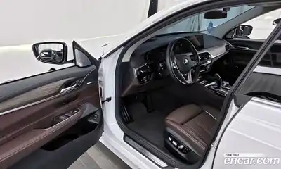 BMW 6-Series 2022 3.0 гидро в Москве № 968296, миниатюра 10