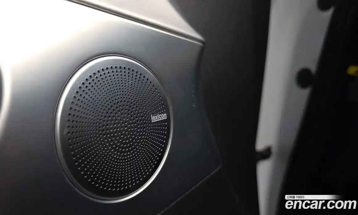 Genesis G70 2018 2.0 Автомат в Москве № 973353, фото 18