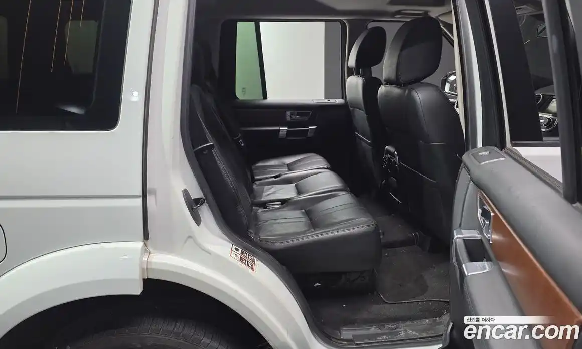 Land Rover Discovery 2016 3.0 гидро в Москве № 975665, фото 12