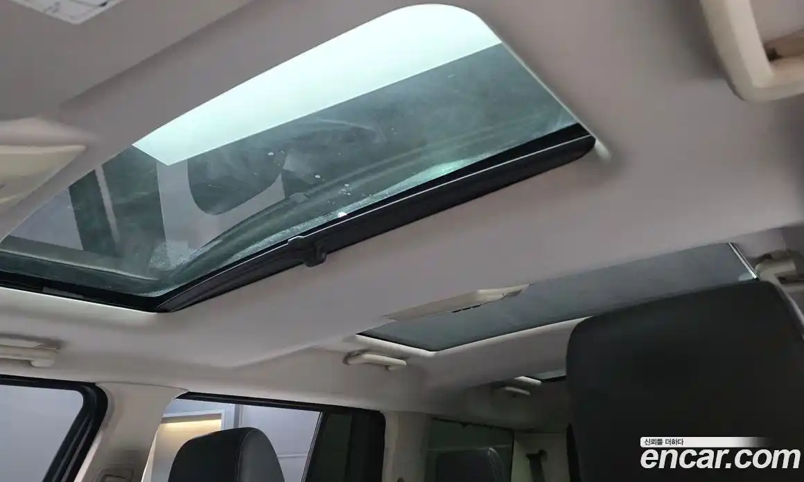 Land Rover Discovery 2016 3.0 гидро в Москве № 975665, фото 18