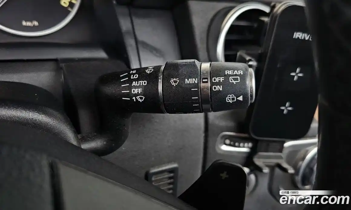 Land Rover Discovery 2015 3.0 гидро в Москве № 975699, фото 15