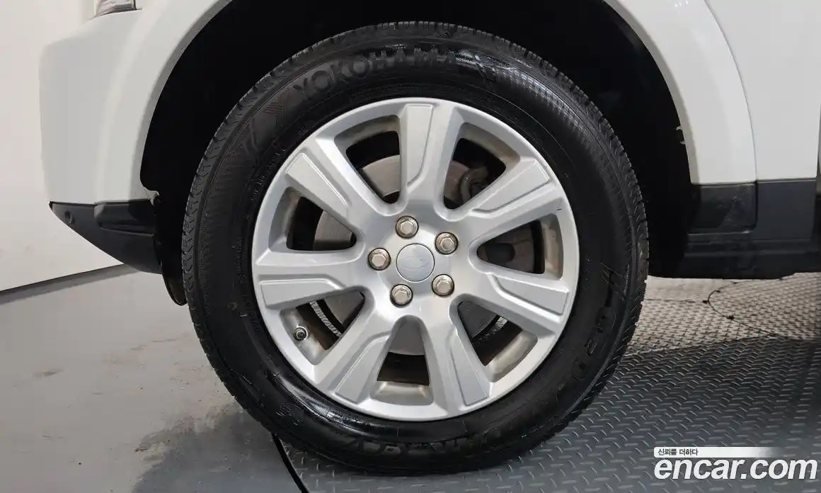 Land Rover Discovery 2015 3.0 гидро в Москве № 975699, фото 5