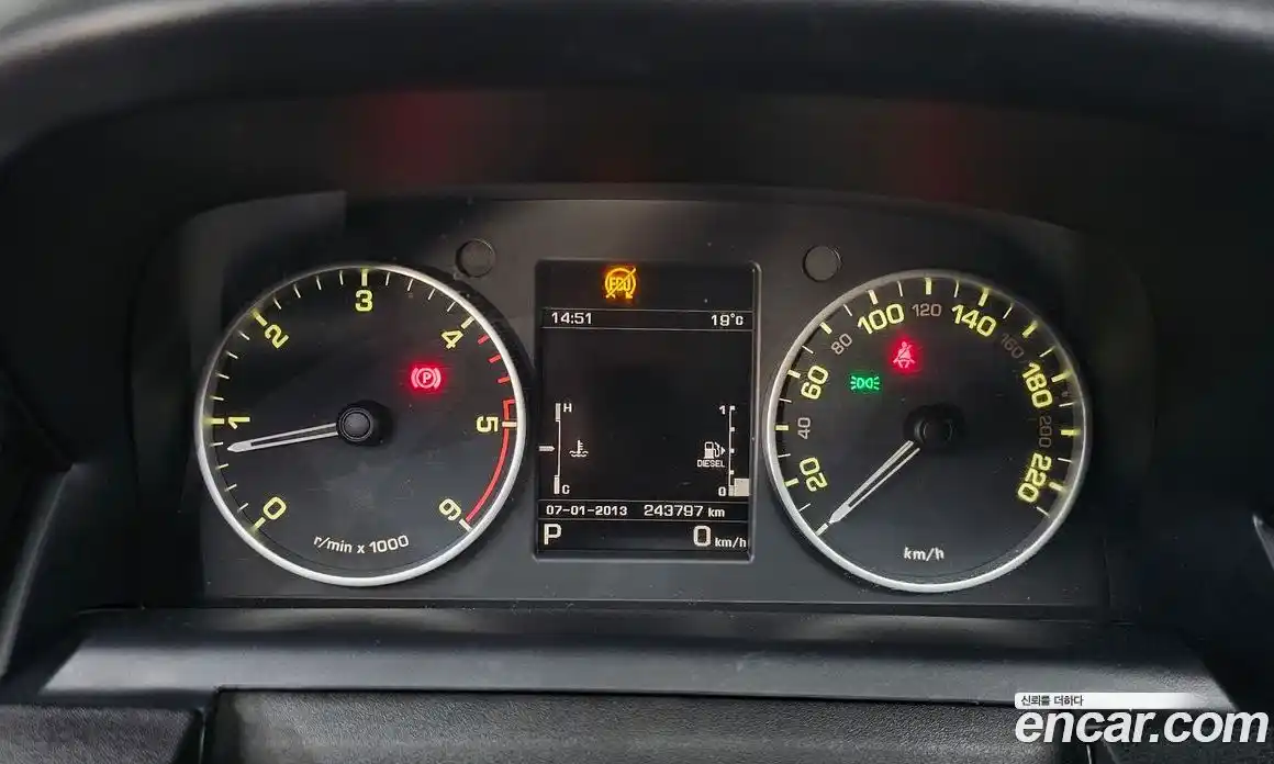 Land Rover Discovery 2015 3.0 гидро в Москве № 975699, фото 8