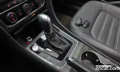 Volkswagen Passat 2018 2.0 гидро в Москве № 976033, миниатюра 8