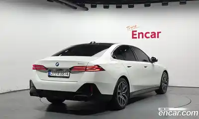 BMW 5-Series 2025 2.0 гидро в Москве № 1000766, миниатюра 2