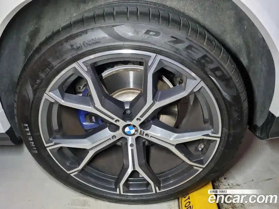 BMW X6 2023 3.0 гидро в Москве № 1000965, фото 14