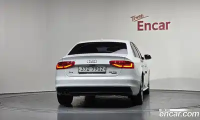 Audi A4 2015 2.0 Автомат в Москве № 1002029, миниатюра 4