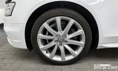 Audi A4 2015 2.0 Автомат в Москве № 1002029, миниатюра 5