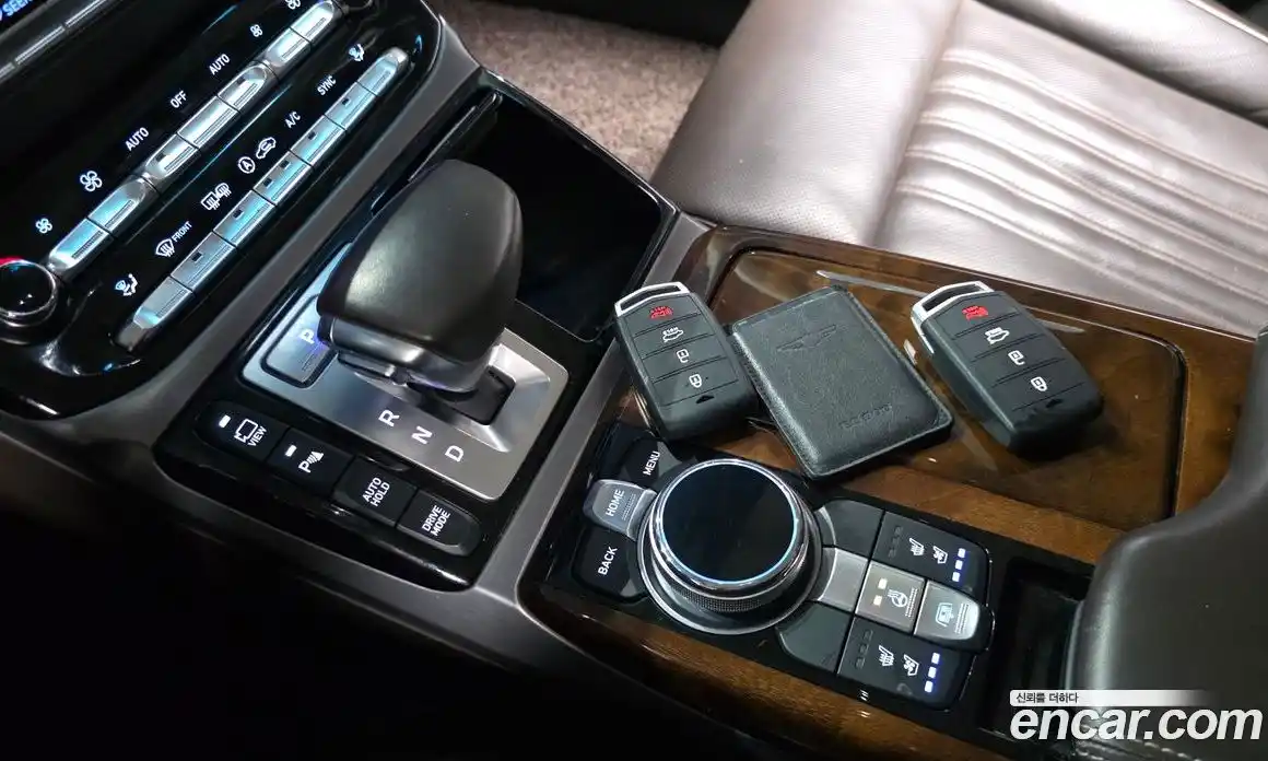 Genesis EQ900 2016 5.0 Автомат в Москве № 1003009, фото 8