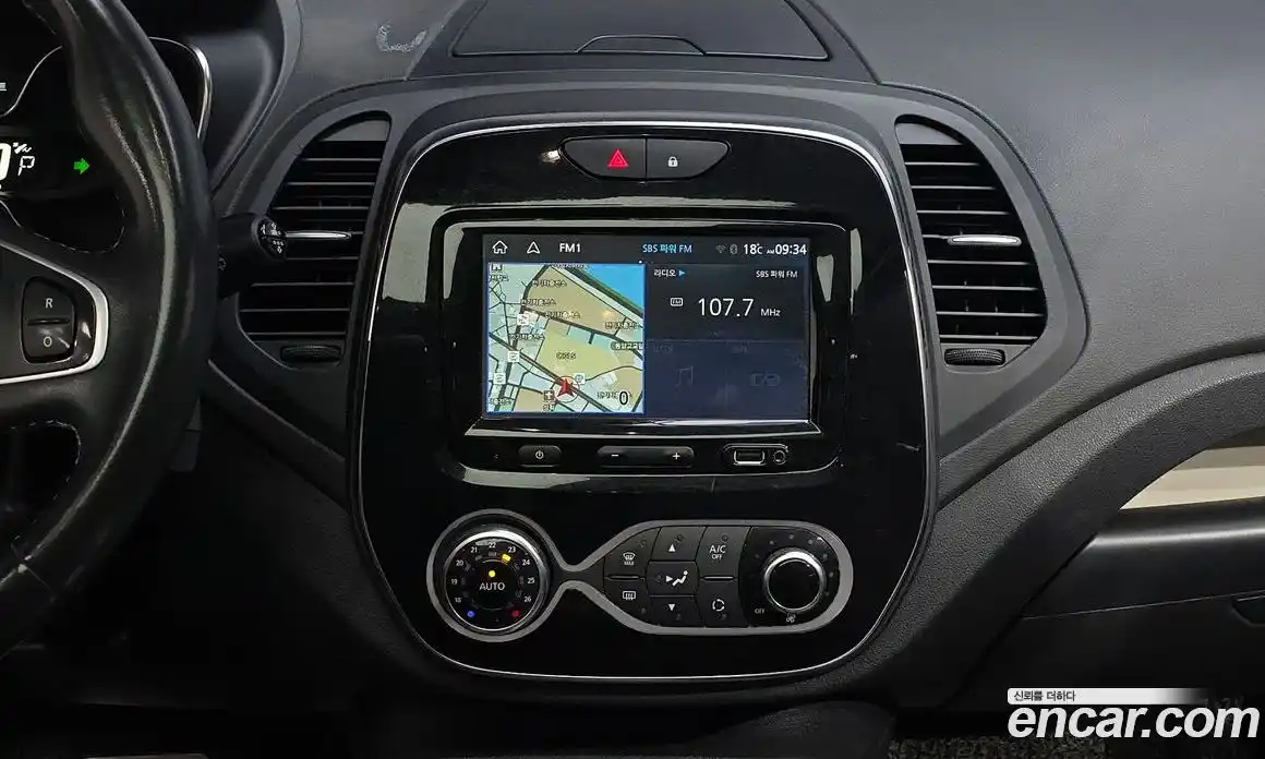 Renault QM3 2018 1.5 Автомат в Москве № 1003738, фото 13