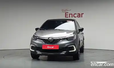 Renault QM3 2018 1.5 Автомат в Москве № 1003738, миниатюра 2