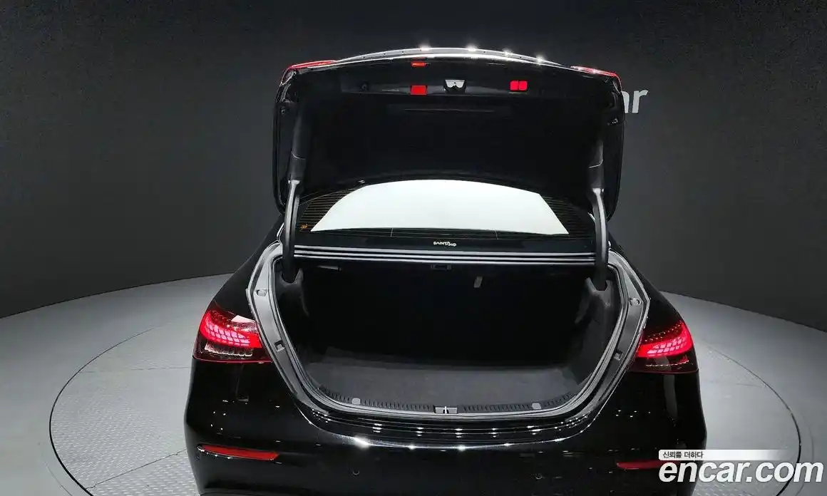 Mercedes-Benz E-Class 2022 1.9 гидро, фото 20