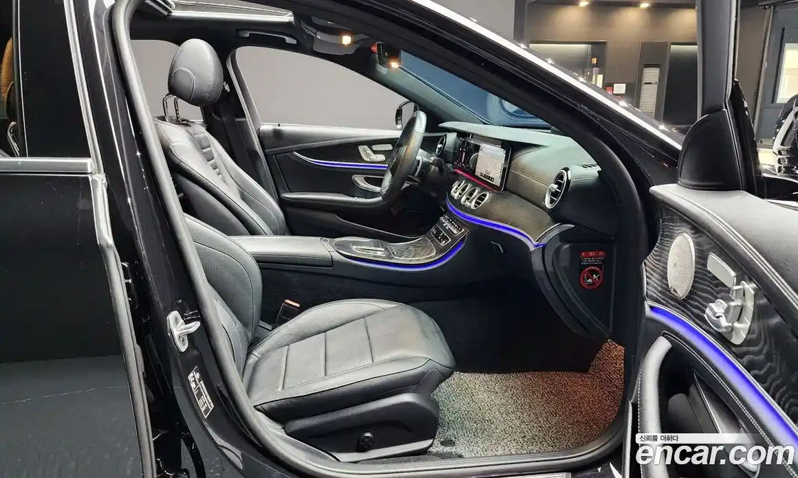 Mercedes-Benz E-Class 2022 1.9 гидро, фото 10