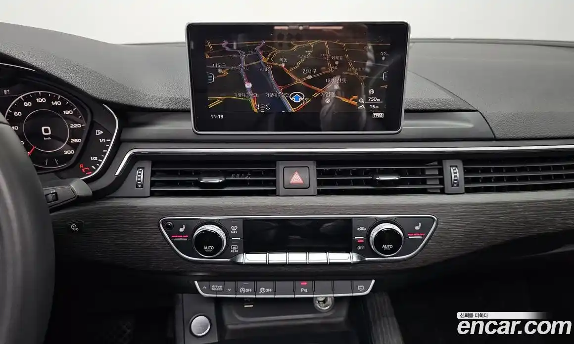 Audi A4 2019 2.0 Автомат в Москве № 1007146, фото 14