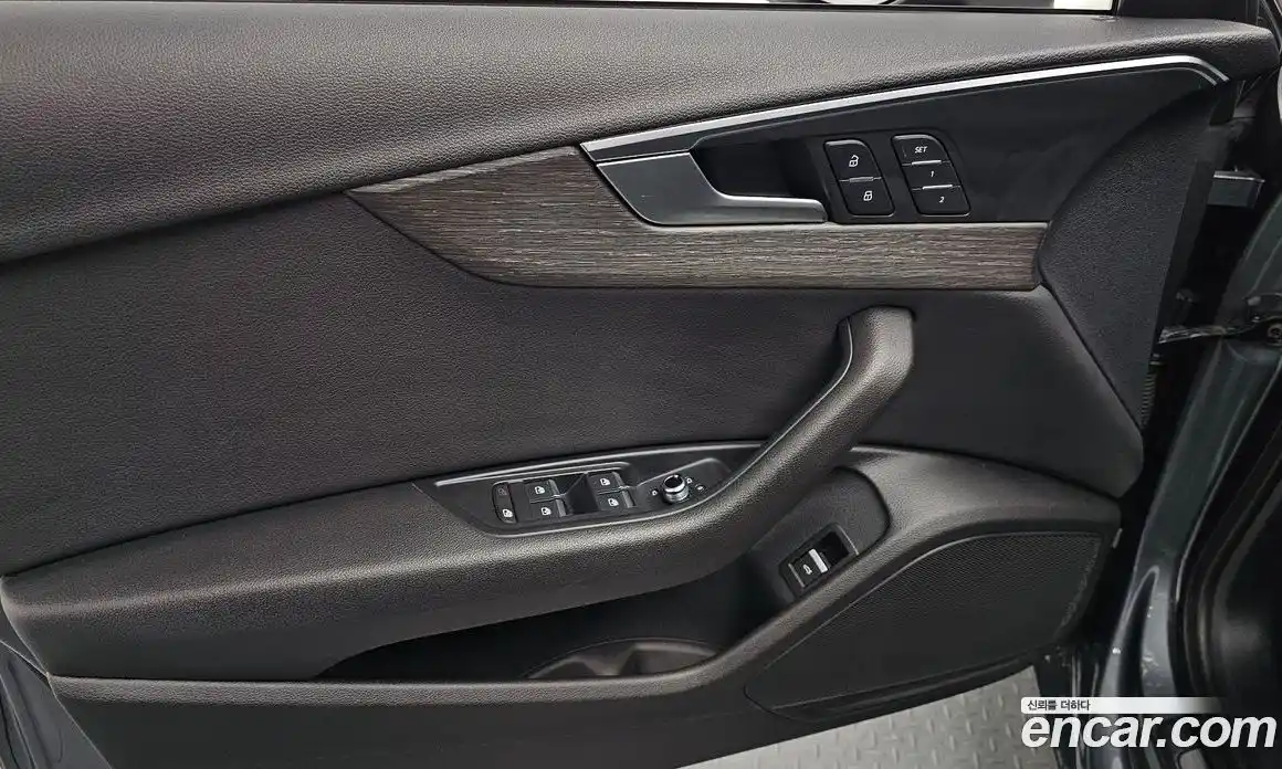 Audi A4 2019 2.0 Автомат в Москве № 1007146, фото 17