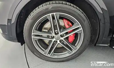 Audi SQ5 2020 3.0 гидро в Москве № 1007836, миниатюра 5