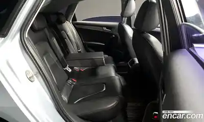 Audi A4 2014 2.0 Автомат в Москве № 1008037, миниатюра 12