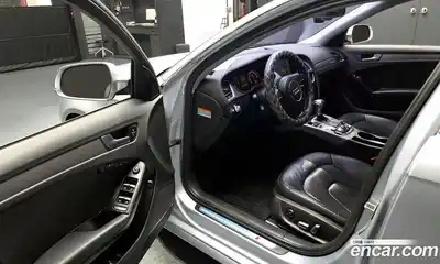 Audi A4 2014 2.0 Автомат в Москве № 1008037, миниатюра 10