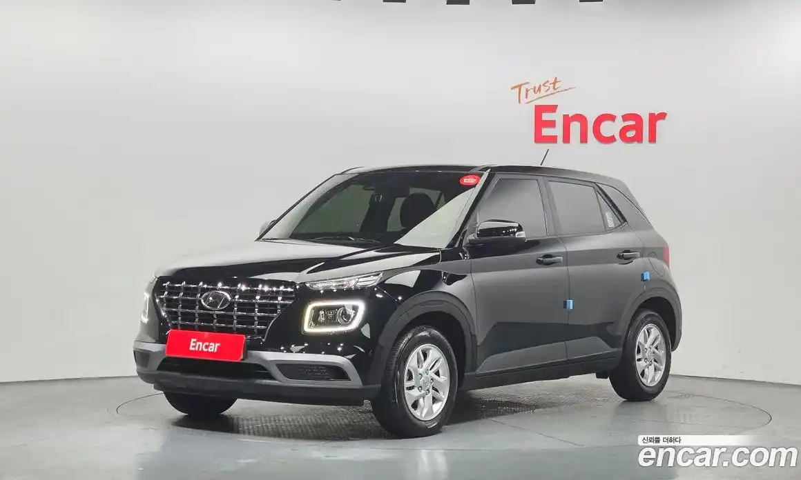 Hyundai Venue 2022 1.6 Автомат в Москве № 1008400, фото 1