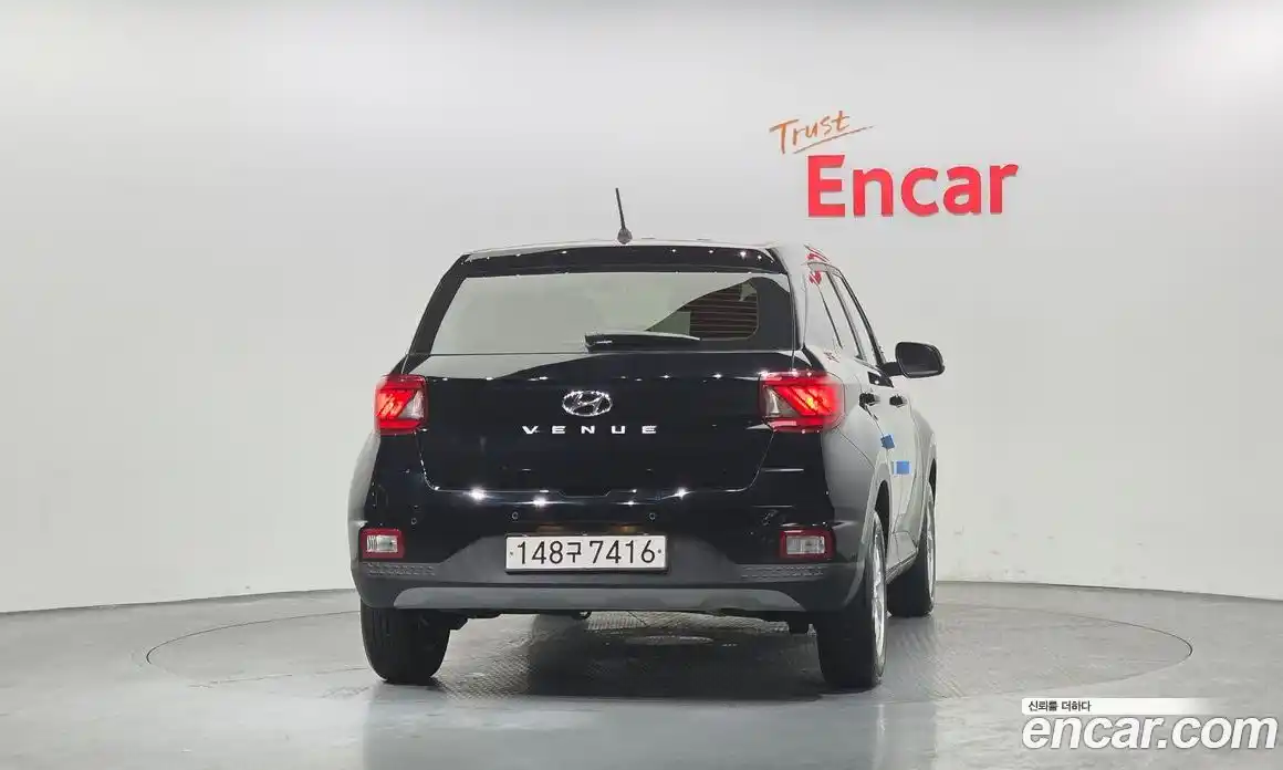 Hyundai Venue 2022 1.6 Автомат в Москве № 1008400, фото 4