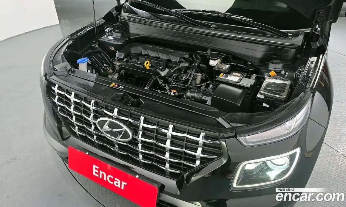 Hyundai Venue 2022 1.6 Автомат в Москве № 1008400, фото 6