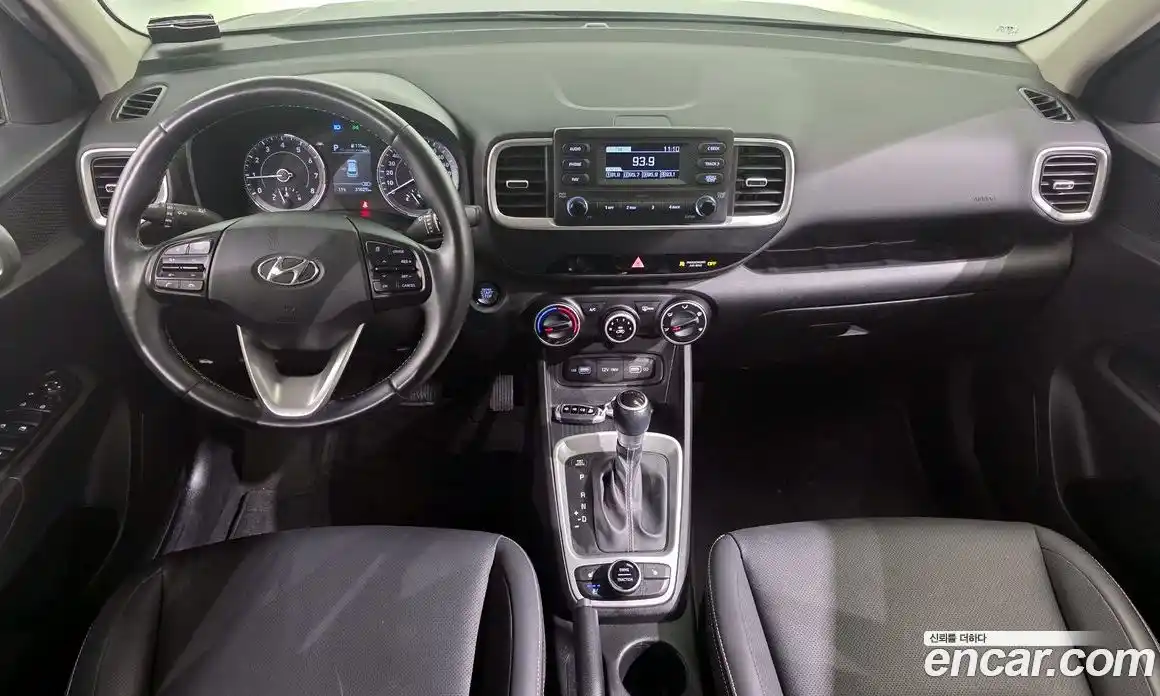 Hyundai Venue 2022 1.6 Автомат в Москве № 1008400, фото 7