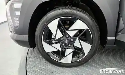 Hyundai Kona 2024 1.6 Автомат в Москве № 1008742, миниатюра 5