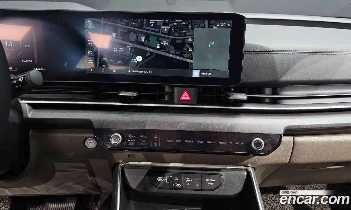 Kia Canival 2024 1.6 Автомат в Москве № 1009518, фото 14