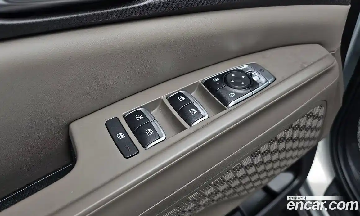 Kia Canival 2024 1.6 Автомат в Москве № 1009518, фото 17