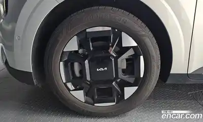 Kia Canival 2024 1.6 Автомат в Москве № 1009518, миниатюра 5