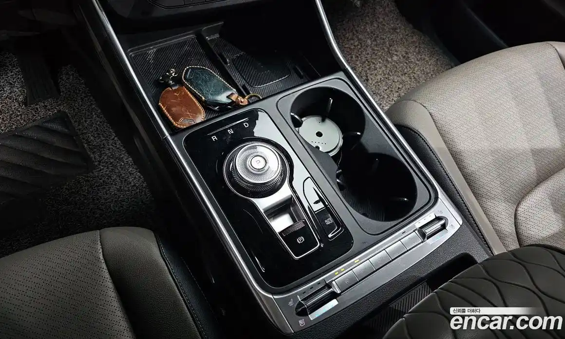 Kia Canival 2024 1.6 Автомат в Москве № 1009518, фото 9