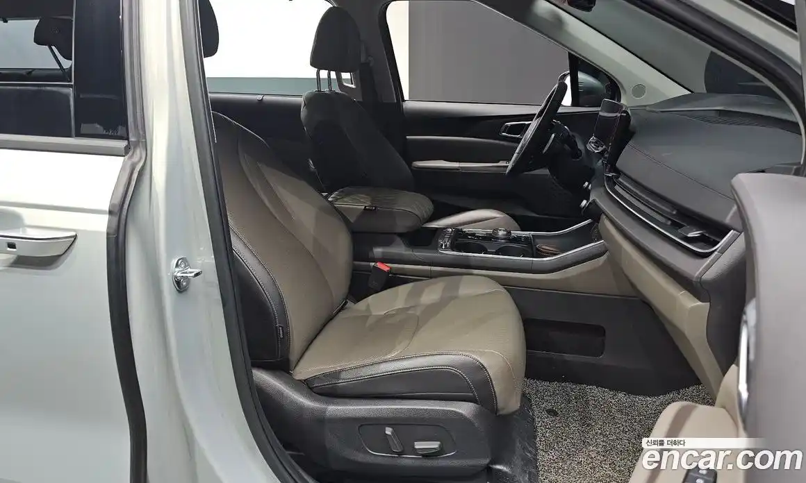 Kia Canival 2024 1.6 Автомат в Москве № 1009518, фото 10