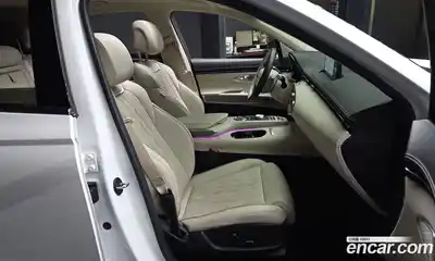 Genesis GV70 2024 2.5 Автомат в Москве № 1009919, миниатюра 11