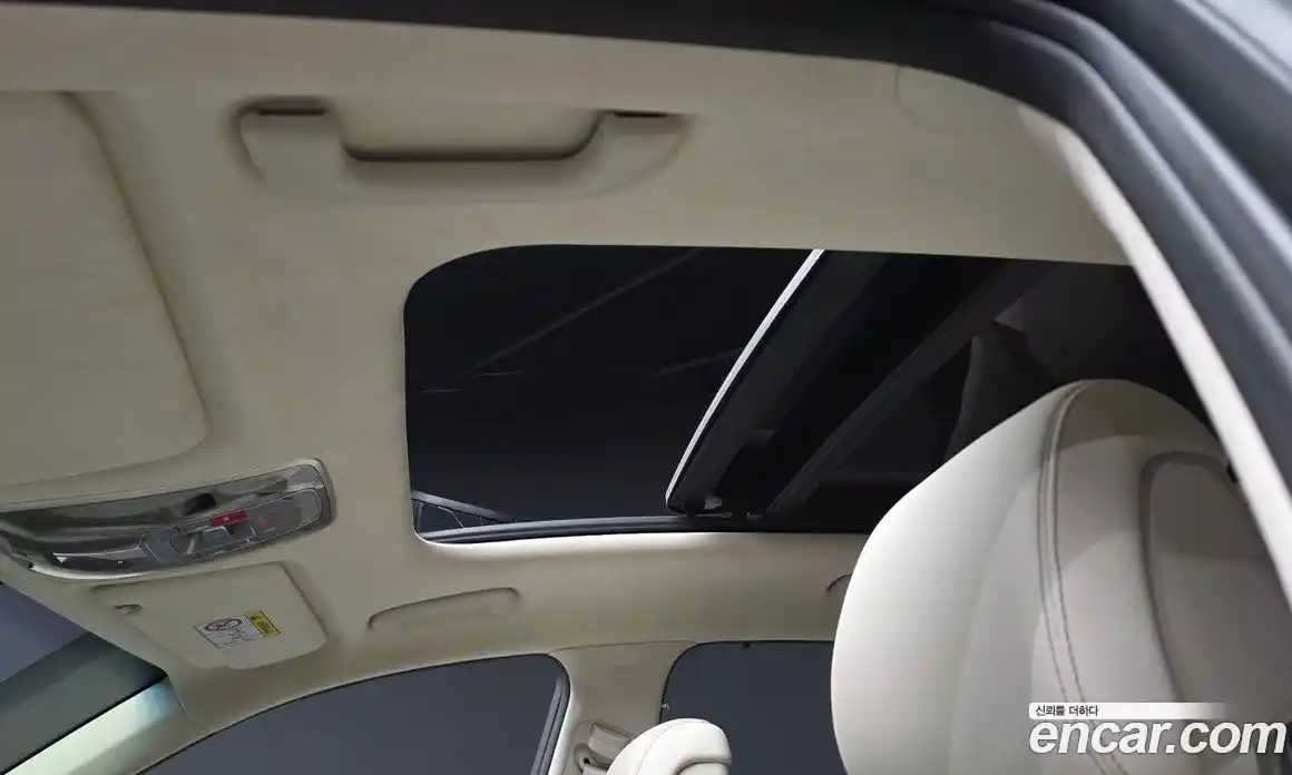 Genesis GV70 2024 2.5 Автомат в Москве № 1009919, фото 18