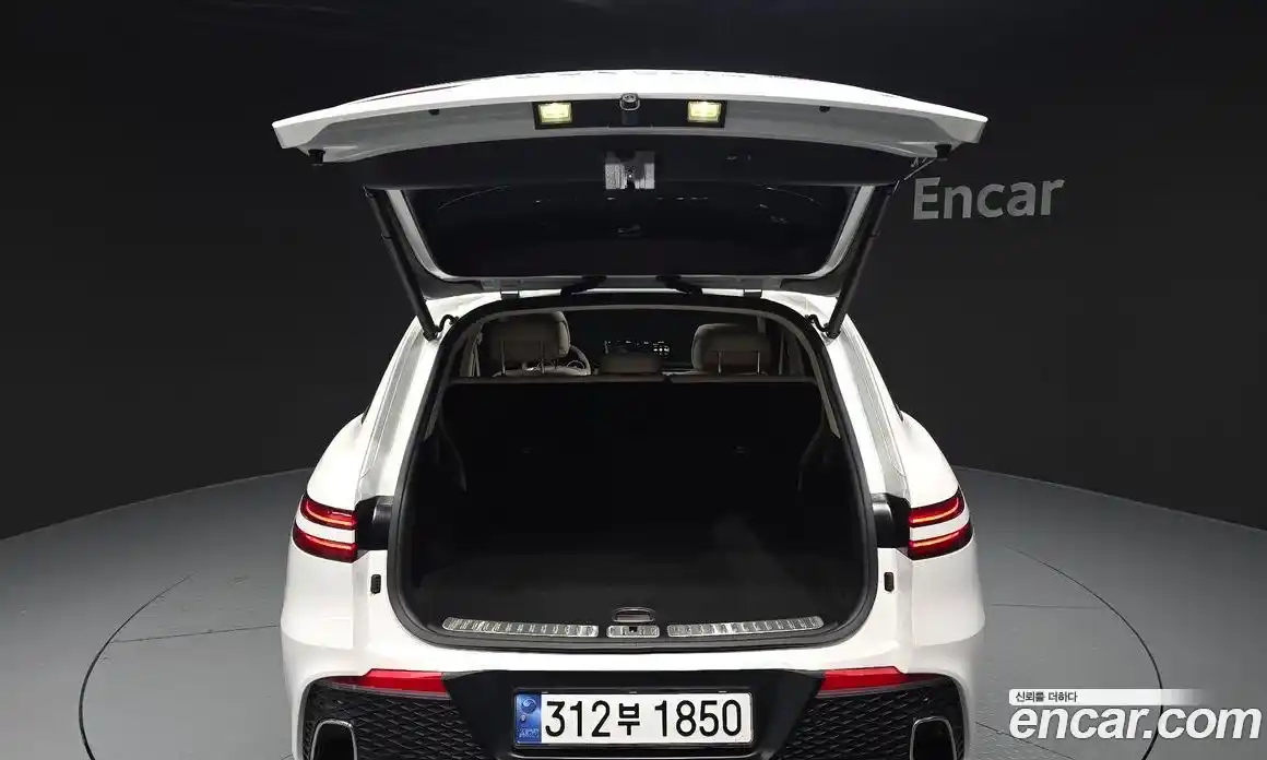 Genesis GV70 2024 2.5 Автомат в Москве № 1009919, фото 20