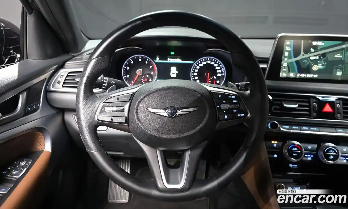 Genesis G70 2019 2.0 Автомат в Москве № 1010189, фото 13