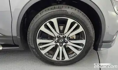 Renault QM6 2020 2.0 Автомат в Москве № 1012985, миниатюра 4