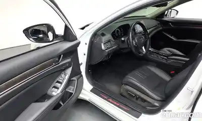 Honda Accord 2022 2.0 гидро в Москве № 1015336, миниатюра 10