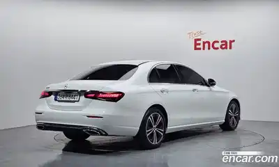 Mercedes-Benz E-Class 2022 2.0 гидро в Москве № 138768, миниатюра 2