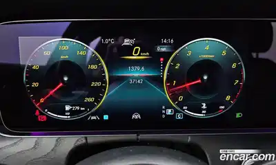 Mercedes-Benz E-Class 2022 2.0 гидро в Москве № 138768, миниатюра 8
