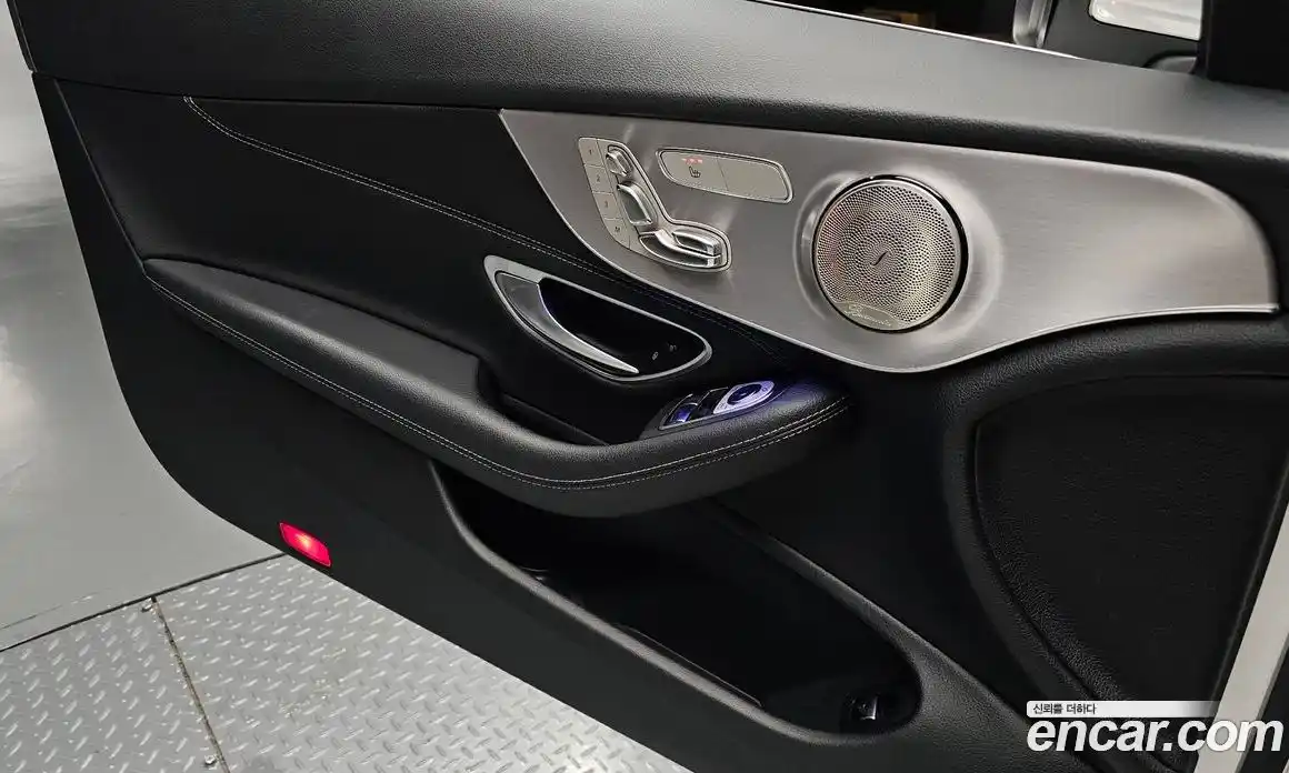 Mercedes-Benz C-Class 2019 1.9 гидро в Москве № 139168, фото 15