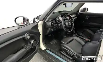 Mini Cooper 2014 1.5 гидро в Москве № 139368, миниатюра 11